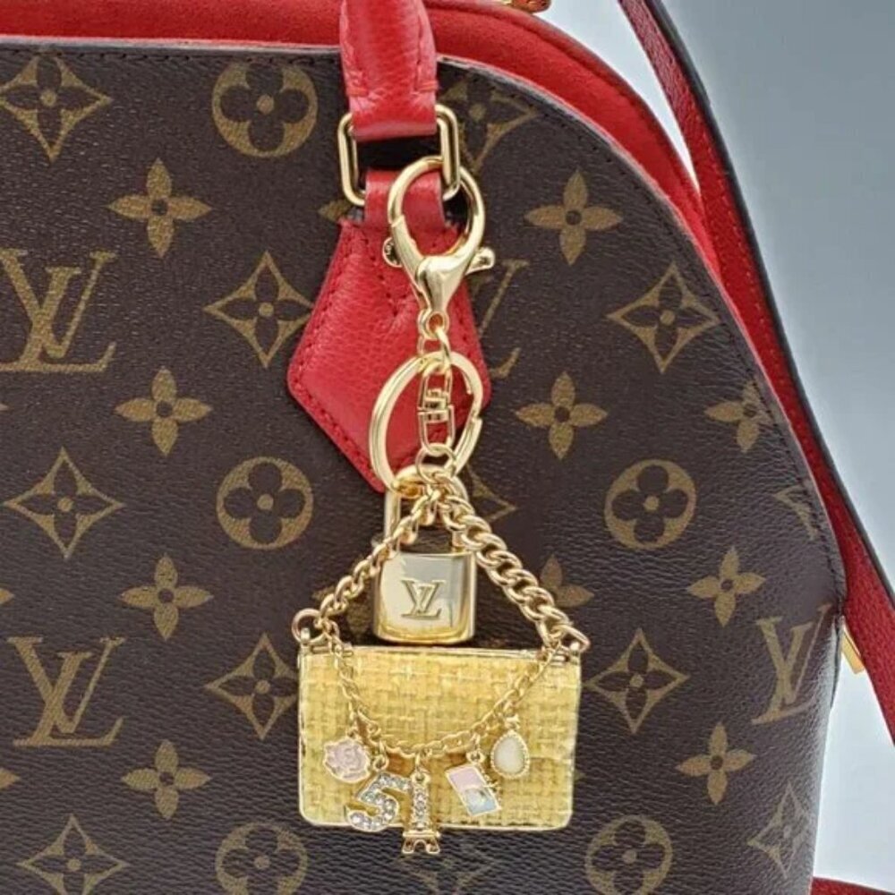 Louis Vuitton Gold Lock 🔒 Authentic LV Key + Unbranded Tweed Bag Charm - Picture 7 of 7